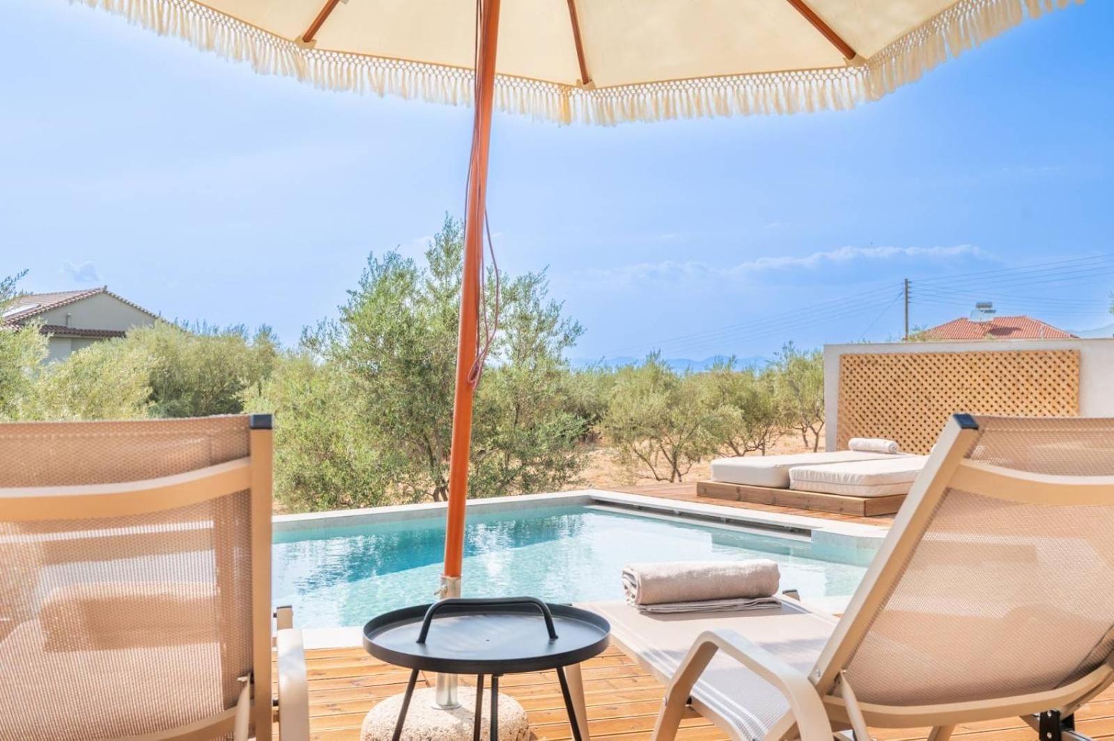 Petradi Suites Kalamata Extérieur photo