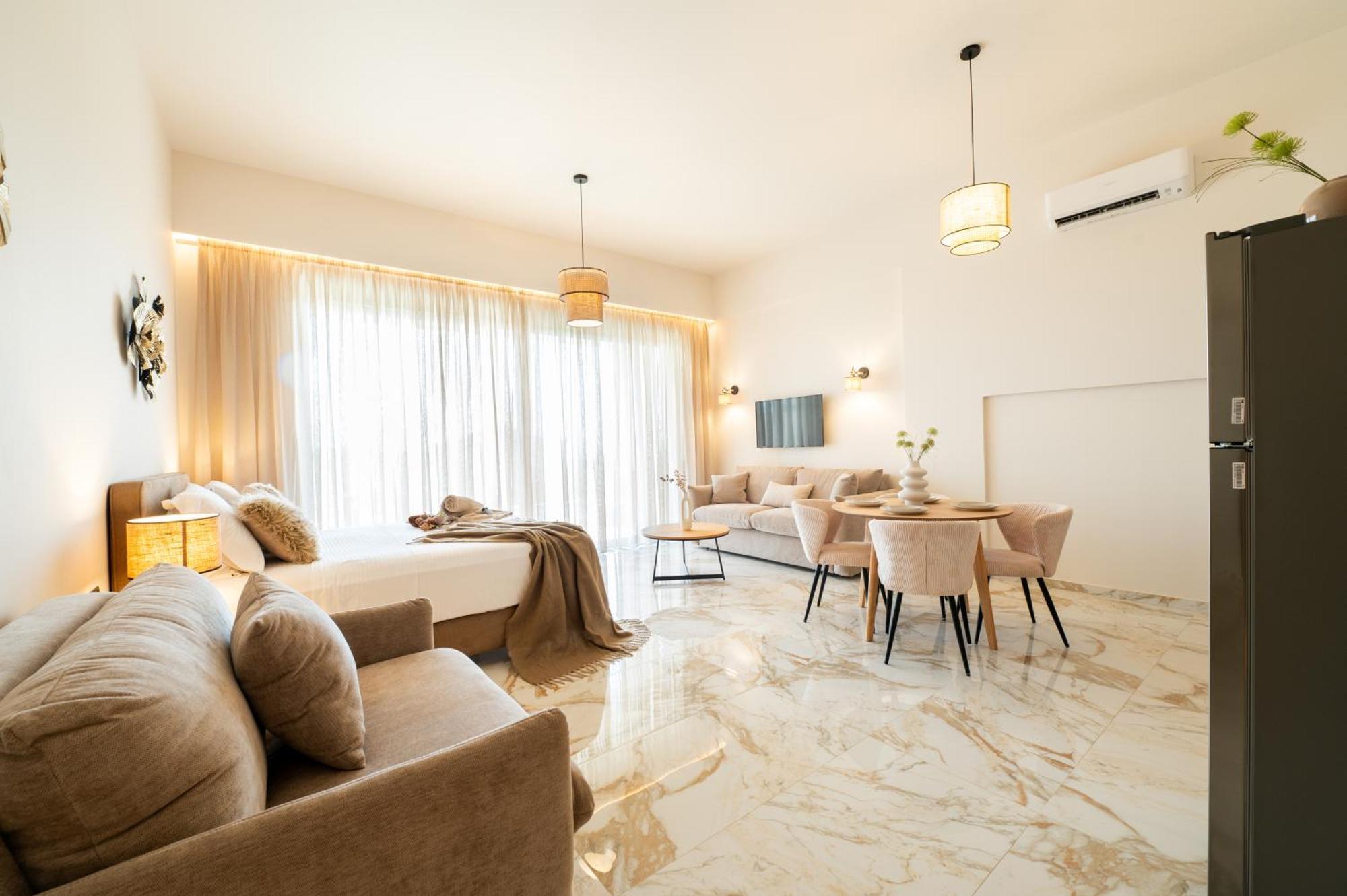 Petradi Suites Kalamata Extérieur photo